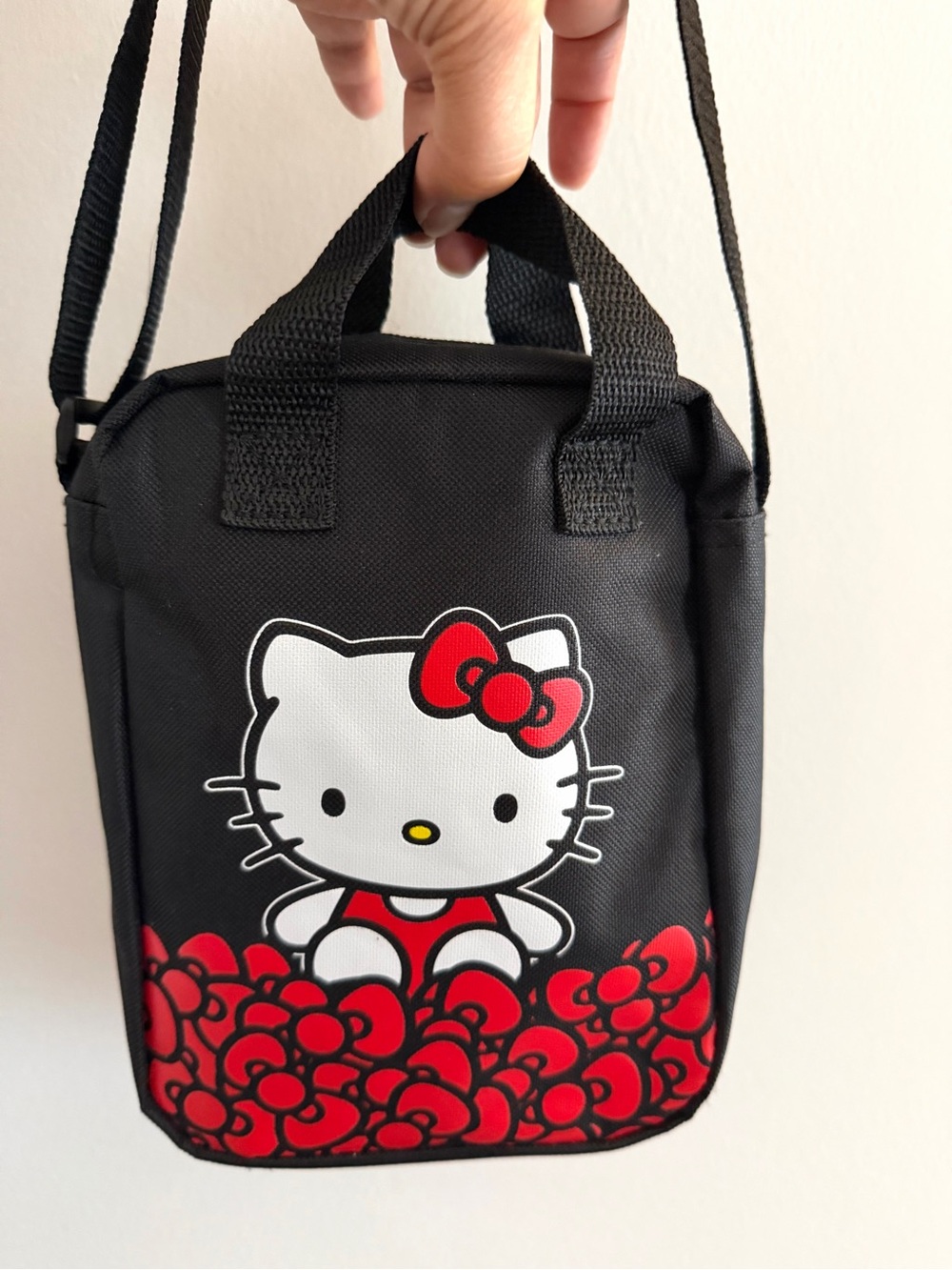 HELLO KITTY Black Red Bow Mini Crossbody Bag - Small Purse Tote - Picture 3 of 7